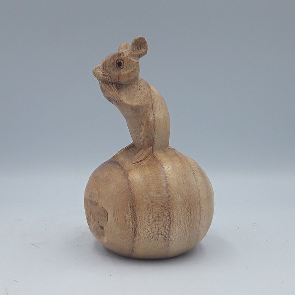 Mouse on Apple Woodcarving