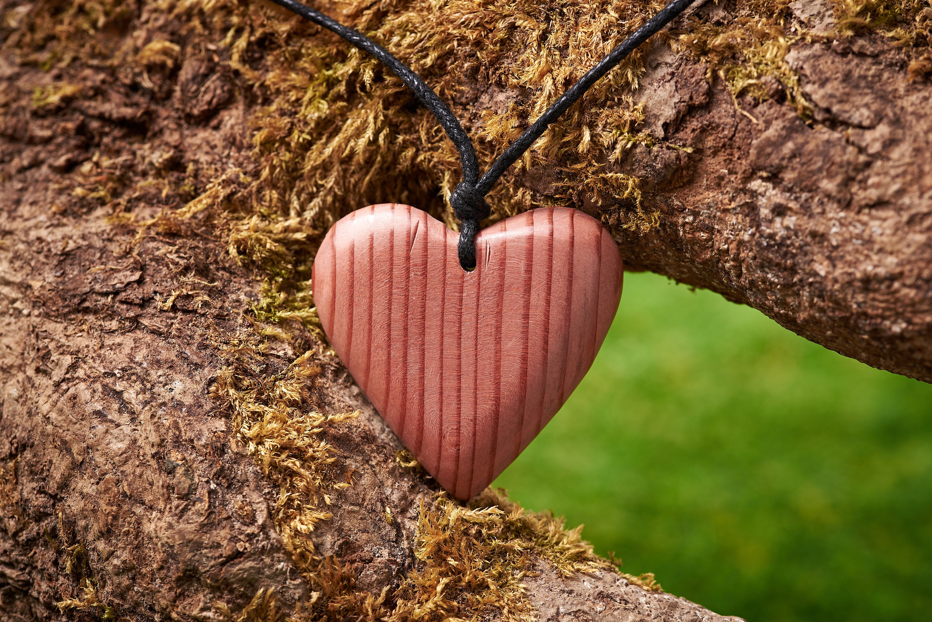 Wooden heart charms shop