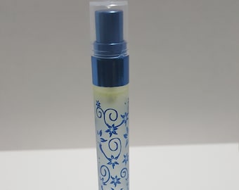 Enchanted Love Spell Perfume Spray, 10 ml, Handmade Perfume, Fragrance Oil Perfume, Body Mist, Body Spray, Perfume