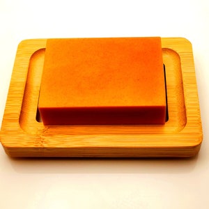Tumeric Soap Bar: Kojic Acid, Goat&#39;s Milk, Honey & Essential Oils