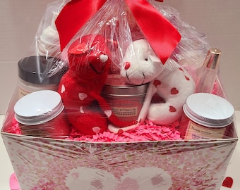 Valentines Gift Basket, Gift Basket for women, Gift Basket, Valentines Spa gift Set, Bath and Beauty Gift Basket, Valentines Baskets