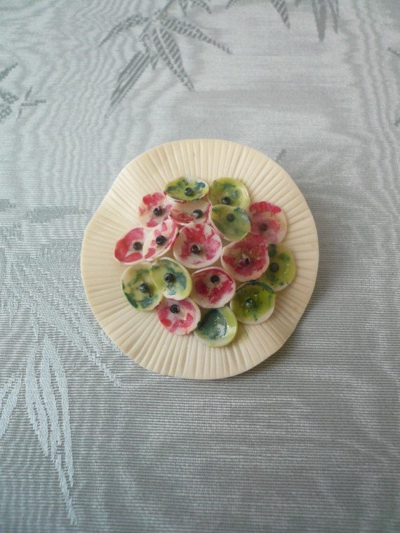 1930s celluloid flower bouquet dress clip