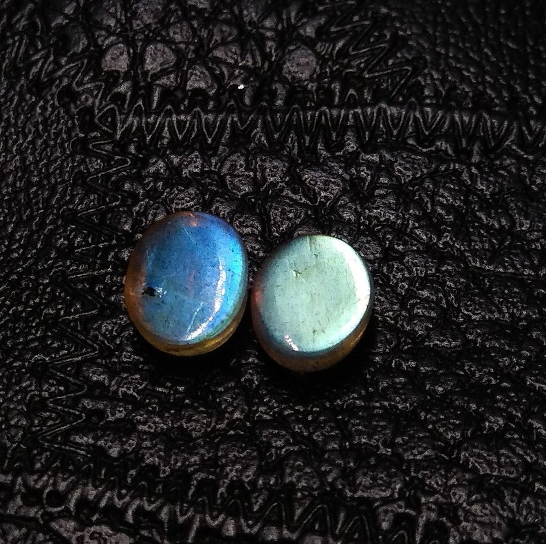 Natural Labradorite,Labradorite Faceted Blue Fire Gemstone,Labradorite Oval Matched Pair,Labradorite Cabochon Gemstone,9x7x4 mm,4.30 Cts
