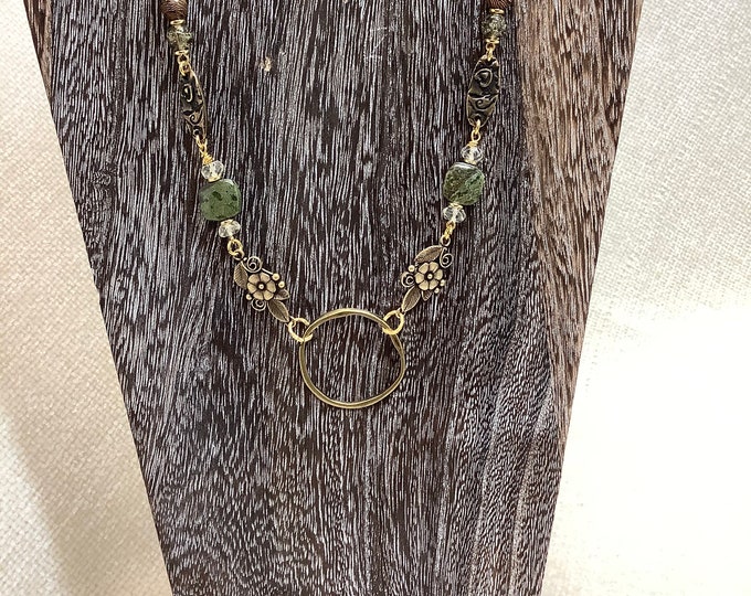 Brass hoop necklace