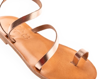 Rose gold Toe Ring Sandal, Greece Leather Sandals for Women, Loop Toe Strappy Traveler Barefoot Footwear