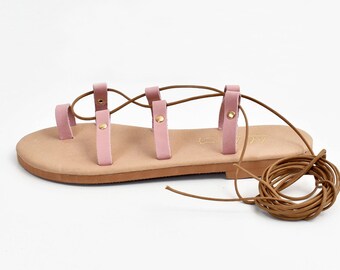 Schnürschuhe aus Leder Frau Sandale
