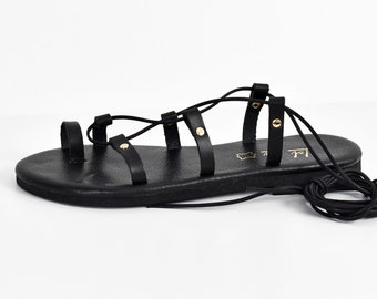 lace up leather woman sandal