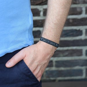 Pulsera de cuentas para hombre, pulsera de cuentas con frase personalizada, joyería para hombre, pulsera de la amistad tejida a mano, pulsera con frase personalizada