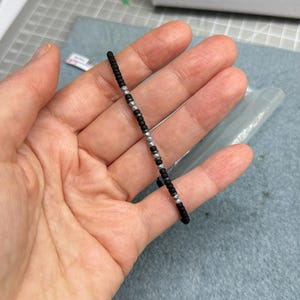 Benutzerdefinierte Morse-Code-Armband, Hämatit Perlen, Nüchternheit Geschenk