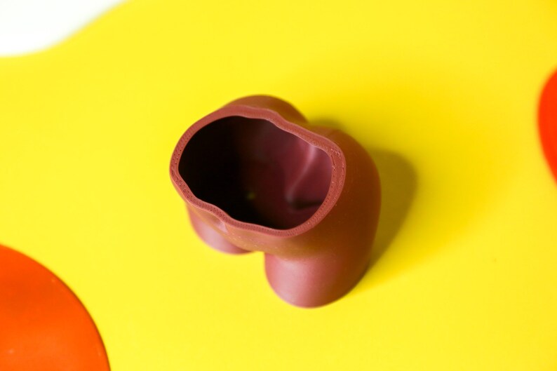 Butt Planter: 3D Gedruckter Pflanzenbasierter Kunststoff-Topf Bild 8