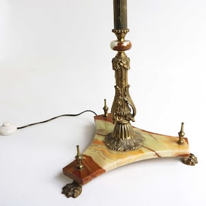 Mid Century Italian Marble, Onyx and Brass Regency Floor Lamp Stand Lion&#39;s Paw Standing Lamp  1950s Standard Lamp Claw feet