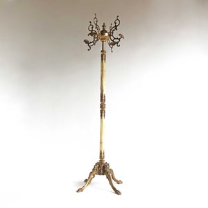 Gorgeous Italian Ornate Casted Brass & Onyx Marble Coat Hat Rack Hall Tree Floor Stand Hollywood Regency Vintage Eye-catcher Classic