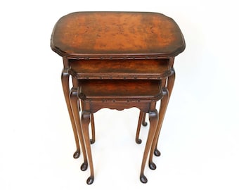 Queen Anne Style Nesting Tables: Set of 3 Wood Carved Vintage Side Tables