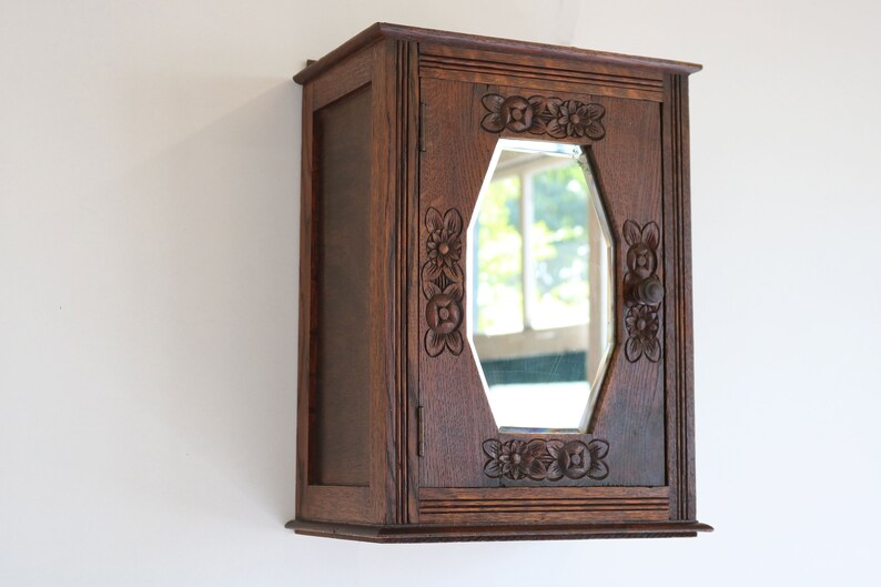 Antique Wood Carved Flowers Octangular Beveled Mirror Antique Wood Carved Flowers Octangular