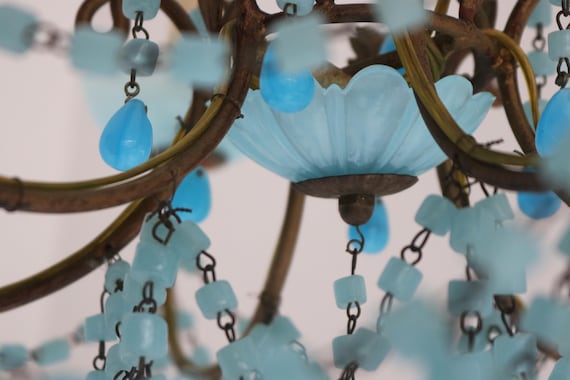 Lustre Vintage à 6 Lumières avec Perles en Cristal, Italie en vente sur
