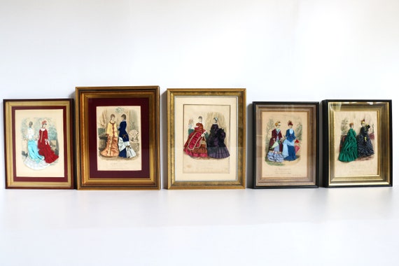 BELLE ANCIENNE BOITE A ALLUMETTE MURALE CERAMIQUE décor FLEURS EUR 25