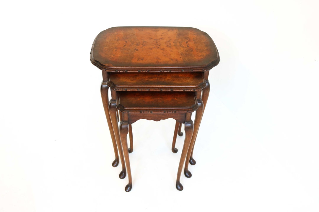 Queen Anne Style Nesting Tables Set of Three Wood Carved Side Tables Vintage Additional Tables