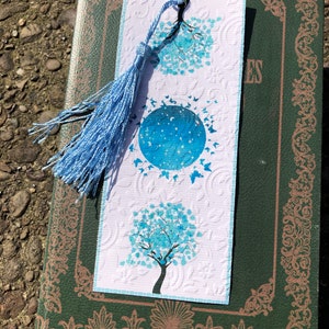 Bee book marks, bee gifts, tree bookmarks, butterflies bookmark, Bee bookmark, Bookmark gift, book lovers gift, reading gift Aqua trees