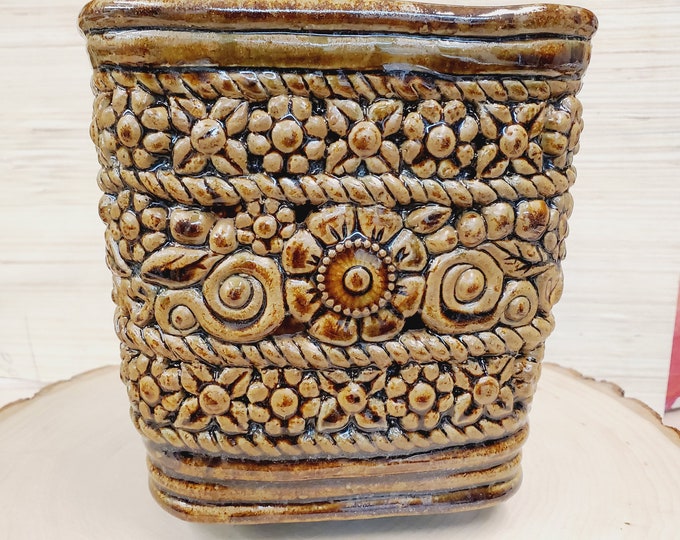 Handmade Ceramic Pot, Decorative Pottery,  Handbuilt Clay Art, Unique Planter, Plant Holders,  Pottery Lovers Gifts, Canadian Handmade Art,
