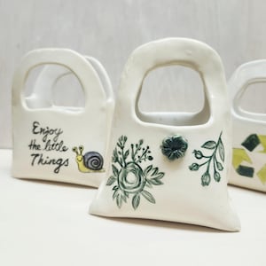 Handmade Ceramic Shopping Bag-Shaped Brush Holder – "Enjoy the Little Things" Snail Decor, Unique Pottery Organizer, small plant holders