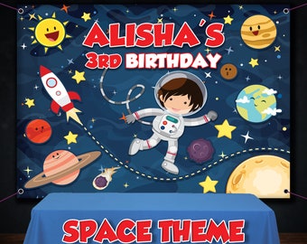 Tło urodzinowe w kosmosie: motyw astronauty, niestandardowy baner (drukowany lub cyfrowy)