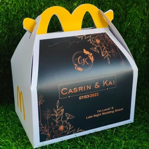 Spersonalizowany motyw weselny Pudełko Gable Box z uchwytem Mc Donald na urodziny, wesele, do restauracji Pudełko Happy Meal, burgery, frytki Pudełko na przekąski na późną noc