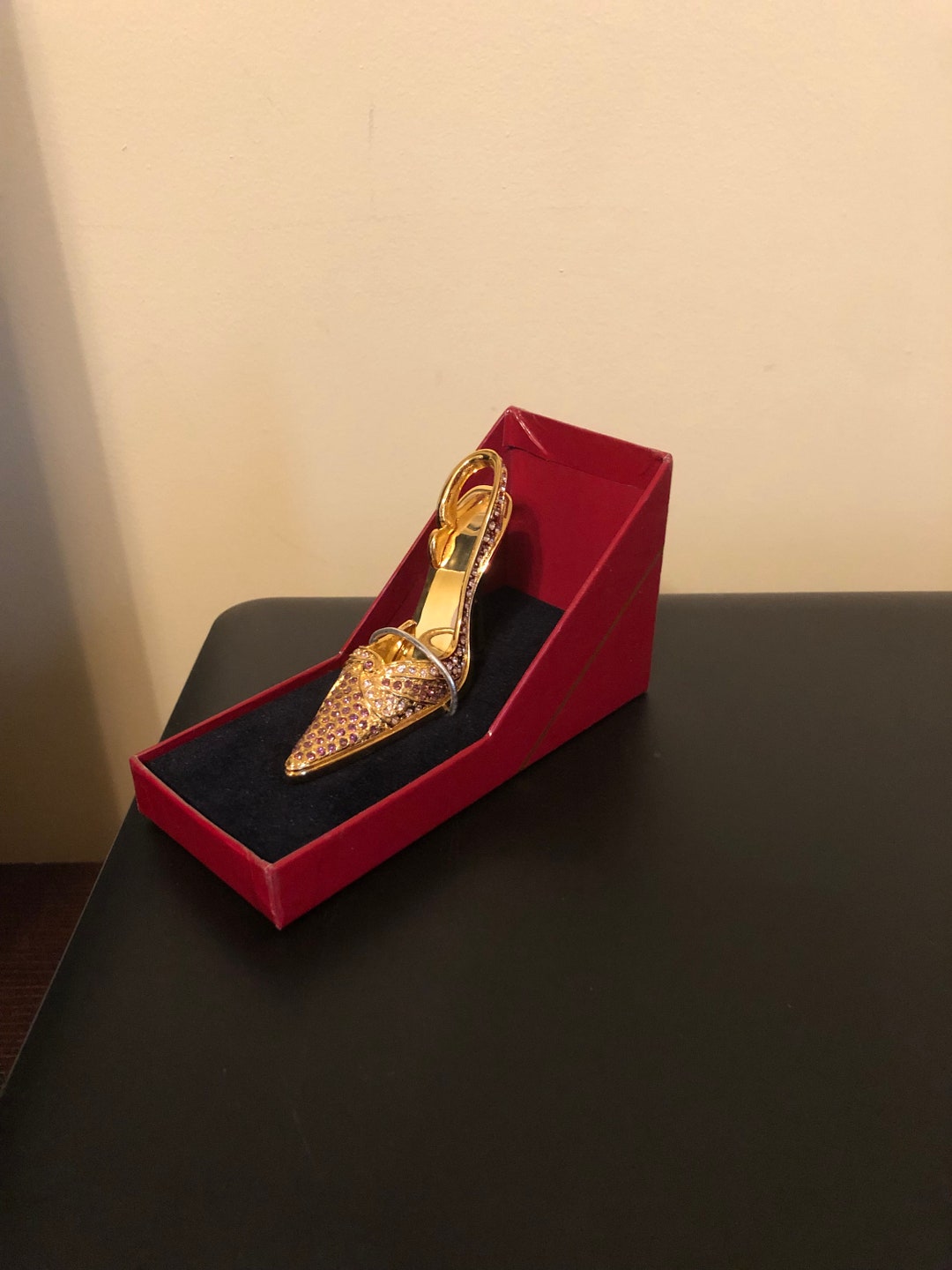 希少ジュジュパレロワイヤル 馬車 置物 スワロフスキー