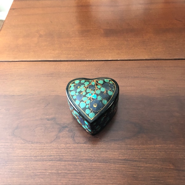 Heart Shaped Vintage Paper Mach'e Heart Shaped Trinket/Jewelry Box,  Indian Kashmiri Folk Art, Hand Painted Paper Mach'e Trinket Box