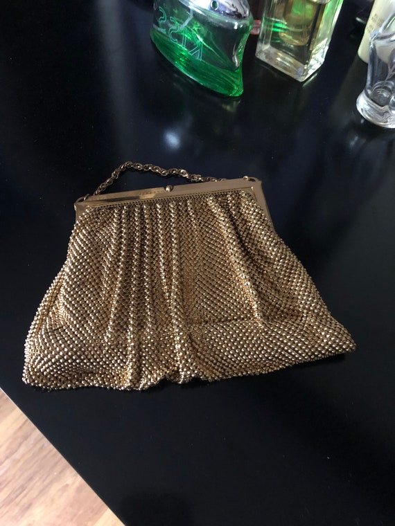 Antique Whiting And Davis Gold Mesh Purse, Evenin… - image 10