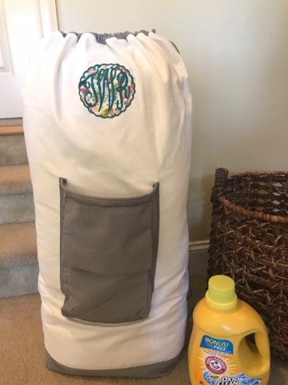 Monogrammed laundry bags for college hotsell