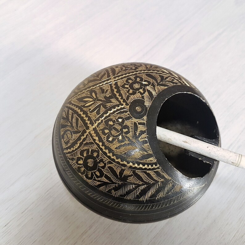 Retro ashtray Ashtray Small ashtray Office decor Home decor Souvenir ashtray Collectible ornament ashtray Vintage ashtray