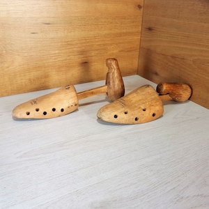 Vintage Wood Shoe Stretcher: Folding Shoe Form, Size 41