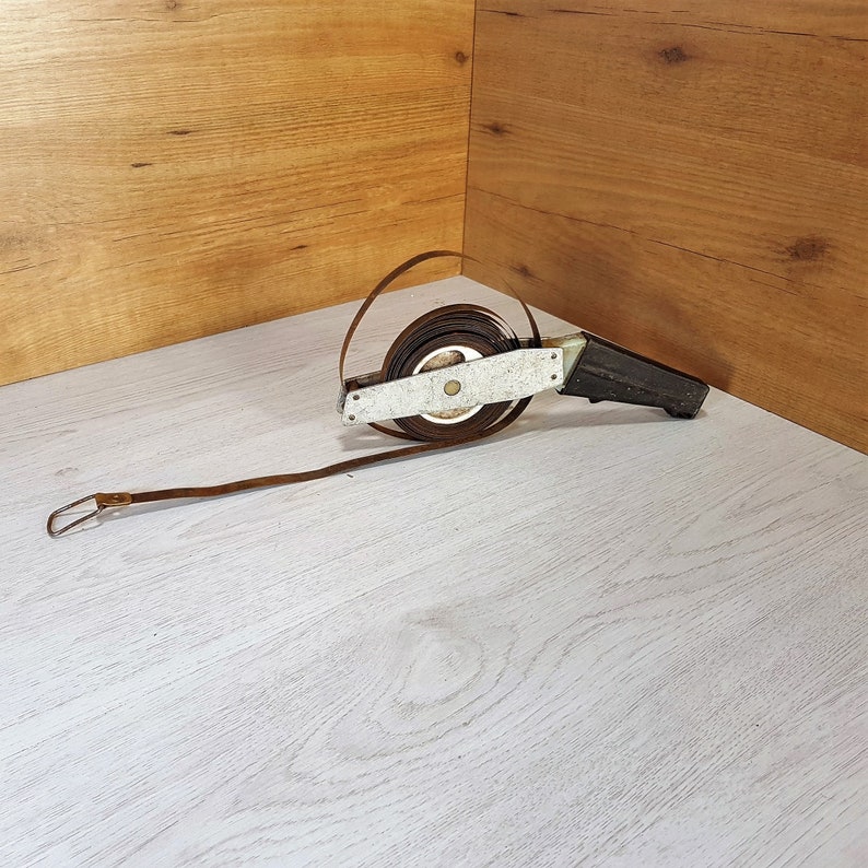 Vintage measuring tape, Measuring tape, Vintage metal tape measu Vintage measuring tape, Measuring tape, Vintage metal tape measu