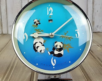 Vintage Panda Mechanical Alarm Clock - Moving Panda - 1970s China