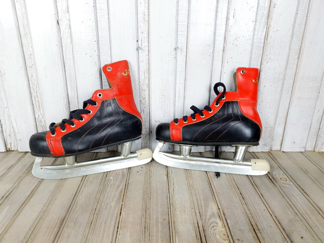 Vintage Ice Skates Ice Skating Ladies Ice Skates Leather Etsy