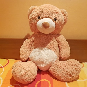 Urso de pelúcia, Urso de pelúcia vintage, Brinquedo de pelúcia, Urso colecionável, Ursinho de pelúcia, Urso de brinquedo infantil, Decoração de berçário antigo, Brinquedo unido antigo