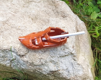 Vintage Ceramic Ashtray: Retro Home Decor, Collectible Ornament