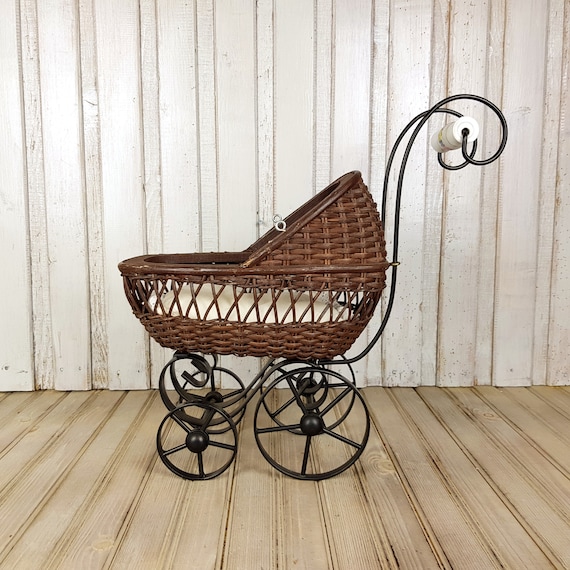 zoom dolls pram