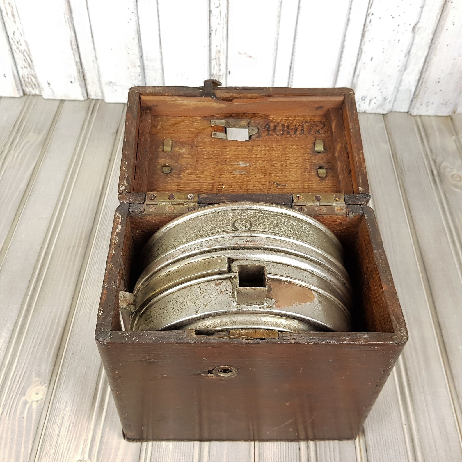 Racing Pigeon Clock With Wooden Case Toulet Imperator, Belgian Clock