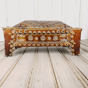 Antique Metal Jewelry Box: Handmade Ornament Trinket Box