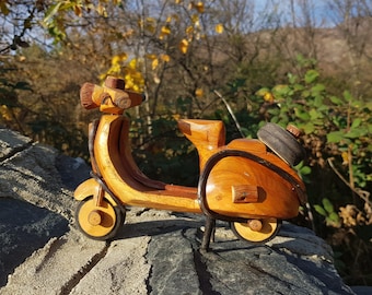 Hand Carved Wooden Motorcycle: Vintage Retro Motorbike Model