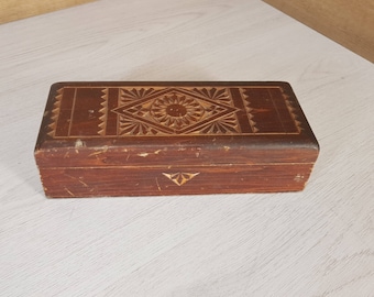 Vintage Carved Wood Jewelry Box: 1970s Decorative Box