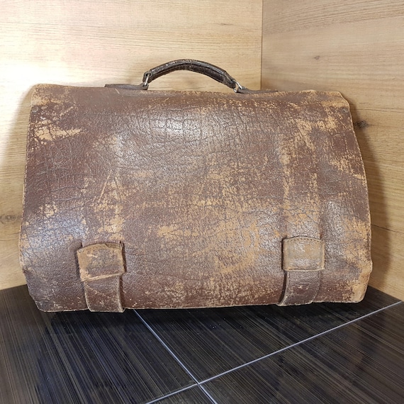 1930年代のヴィンテージブラウンレザーブリーフケース：オフィサー