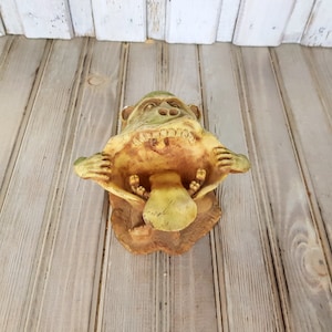 Retro ashtray, Skull ashtray, Ashtray, Vintage ashtray, Office decor, Home decor, Collectible ornament ashtray, Souvenir ashtray, Handmade