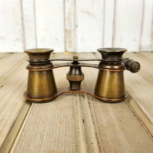 Vintage theater binoculars, Small brass theater binoculars, Opera binoculars, German binoculars, Antique binoculars, Binoculars from 1930s
