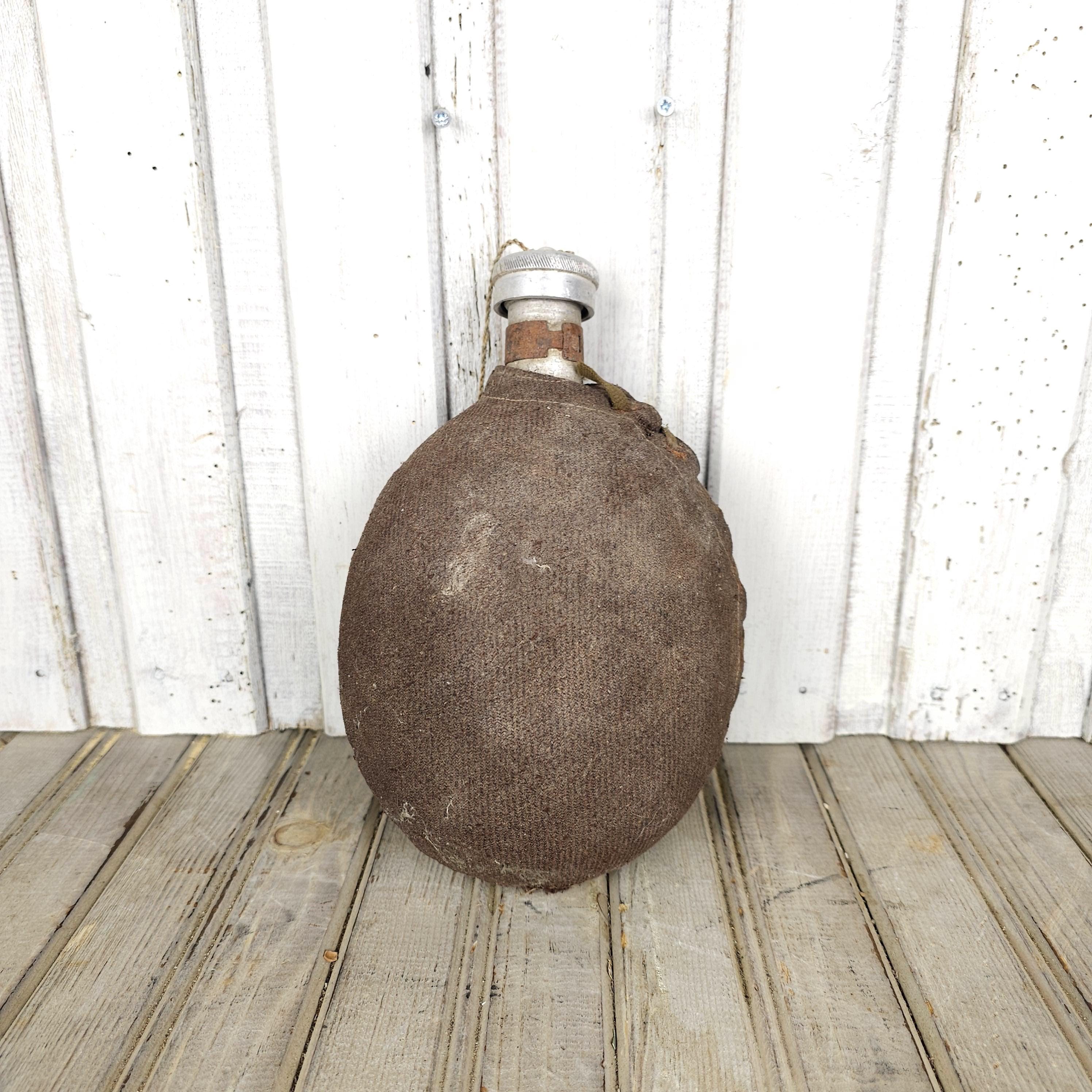 Vintage canvas flask, Old canvas flask, Vintage flask, Old aluminum flask, Military flask, Army flask, Soldier bowler