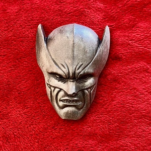Marvel X-Men Wolverine Magnet - Aged Silver