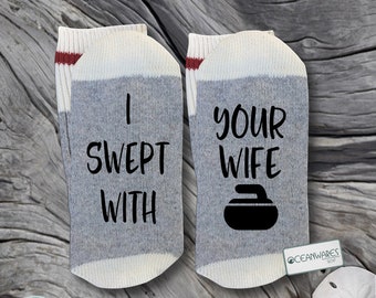 Curling gift, I swept with your wife, SUPER SOFT Novelty Word Socks