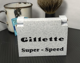 Gillette Flare Tip Super Speed Safety Razor Travel Case With Blade Bank & Stand - Personalized