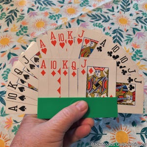 Porta cartas Q-Beanie, portátil o de pie, para pinacle, bridge, canasta y gin rummy